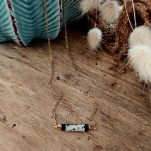 collier-sables-dorés