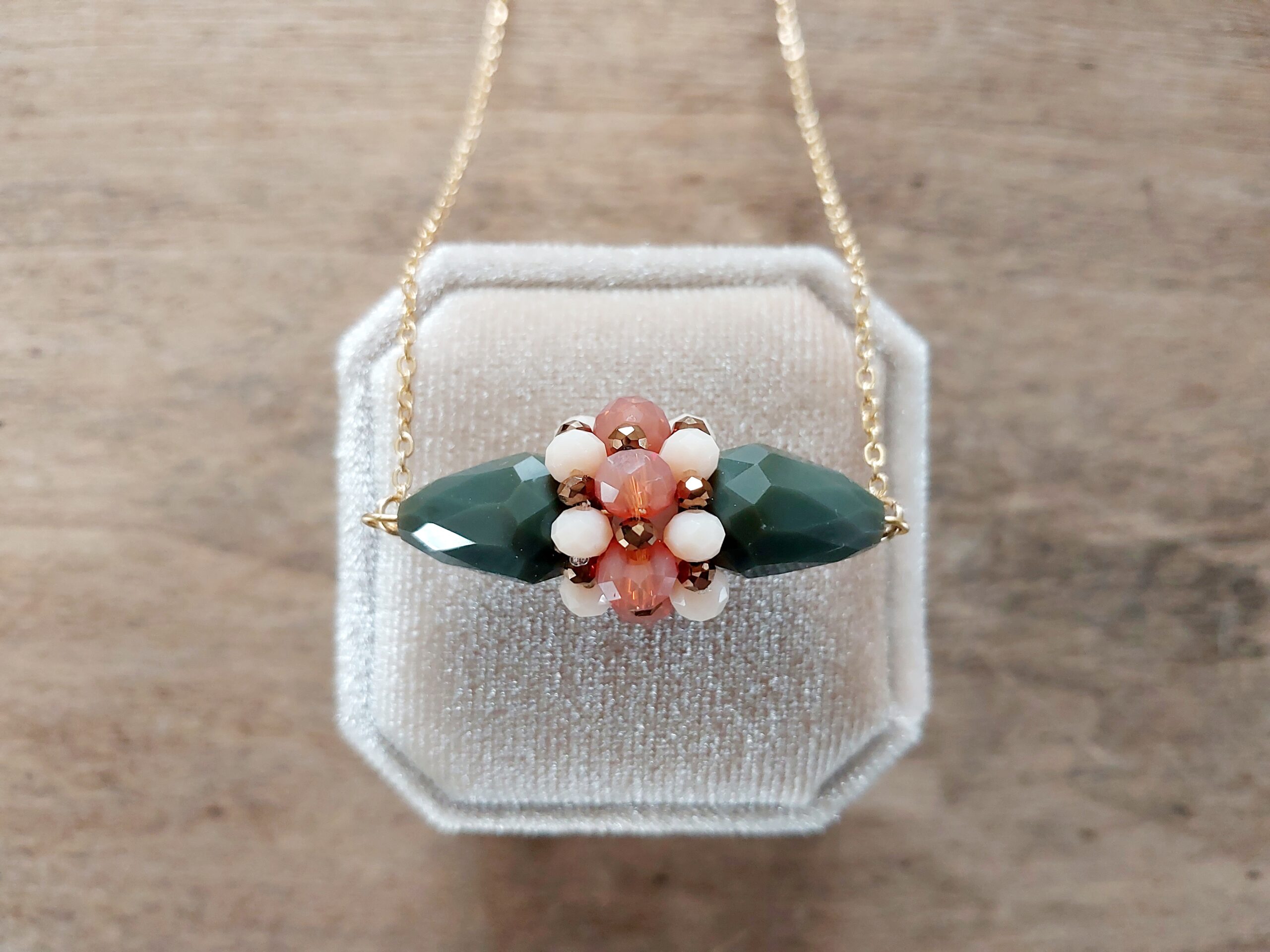 collier-insolente-élégance