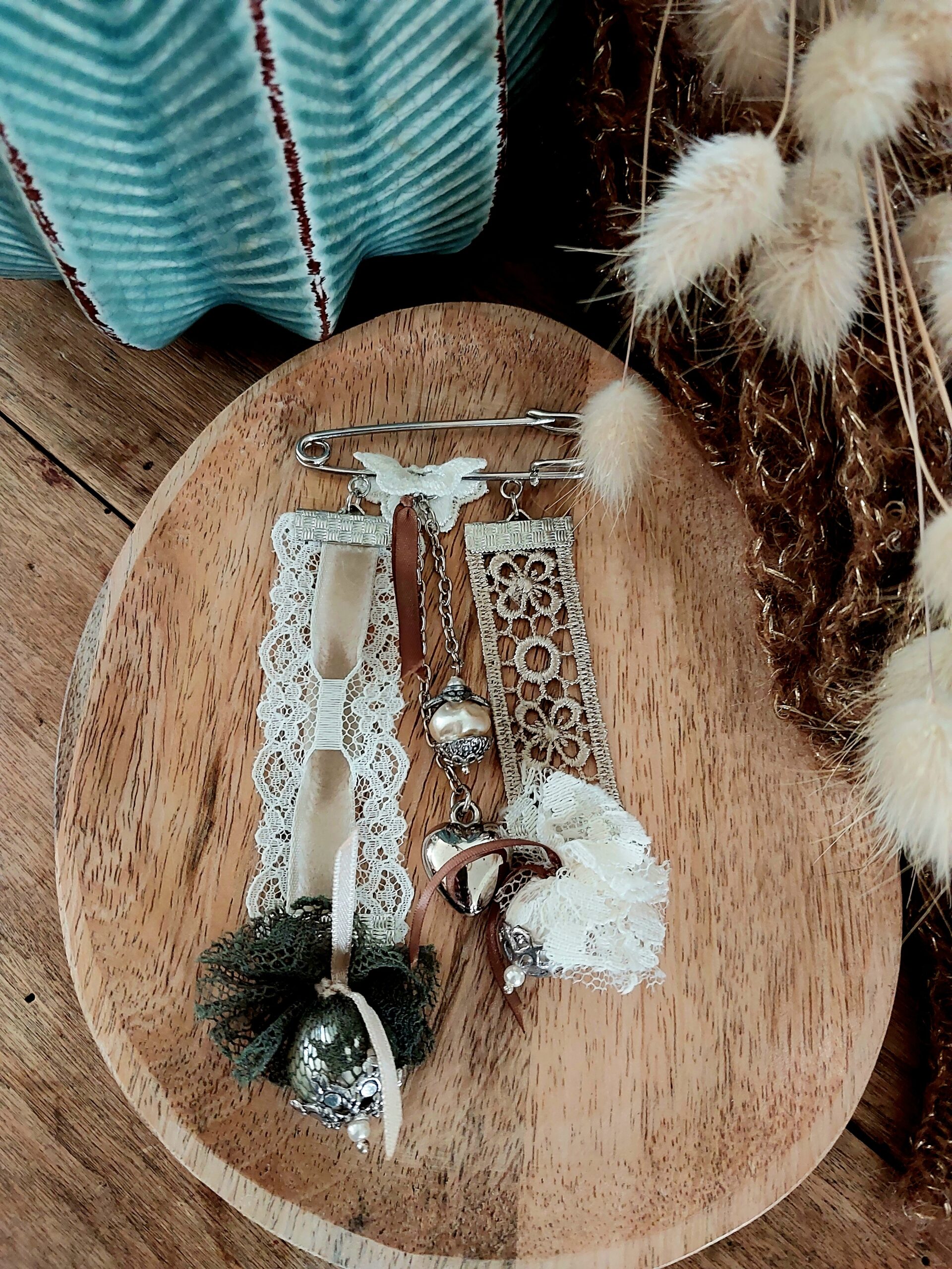 broche-comme-un-jupon