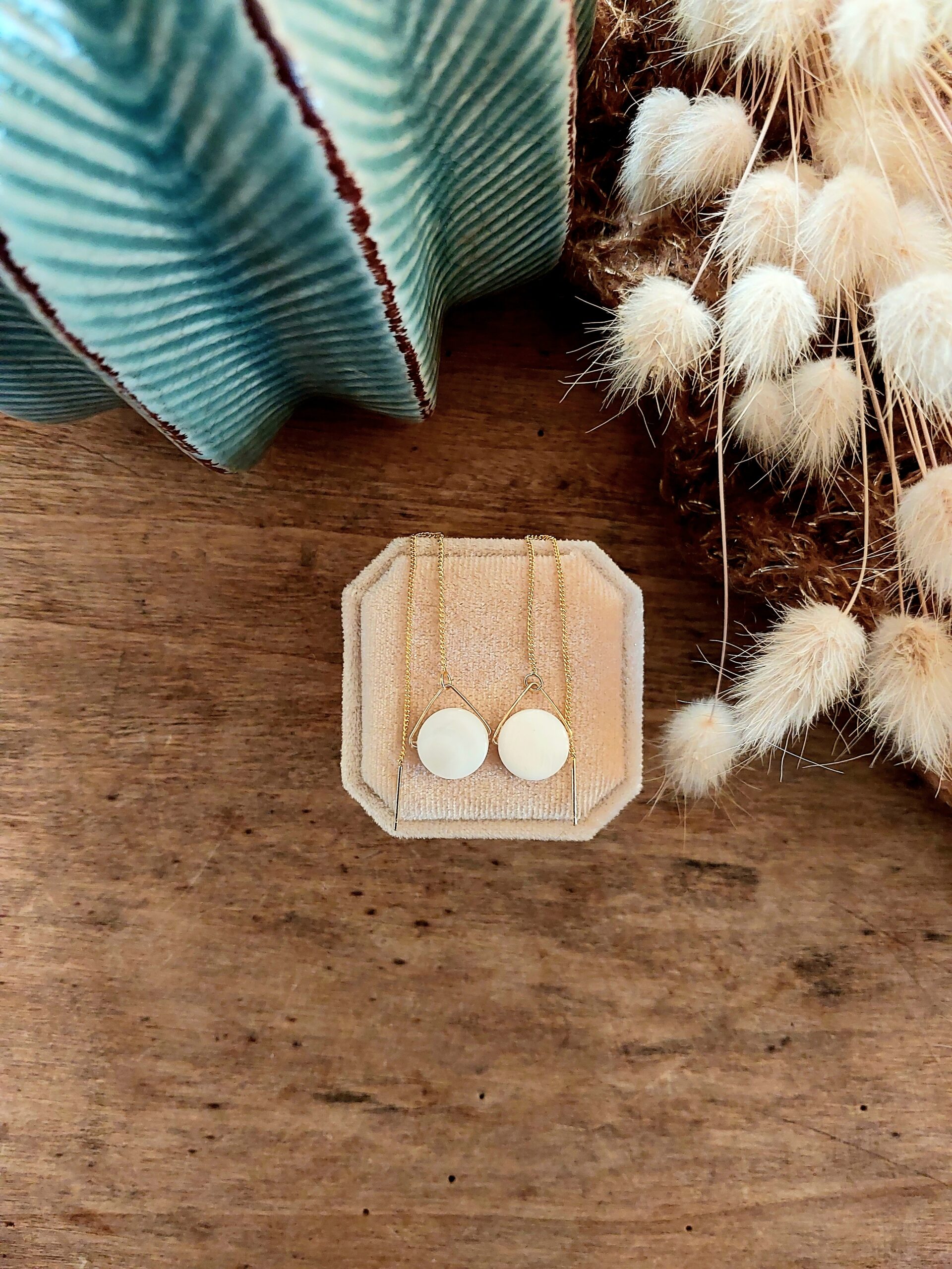 boucles-d-oreilles-paillettes-de-sables